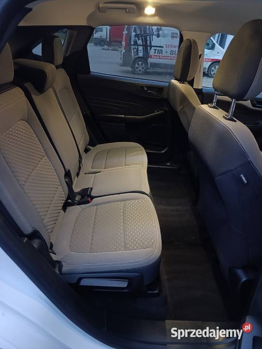 Ford Kuga biała perła 4x4 automat osoba prywatna benzyna Sieradz