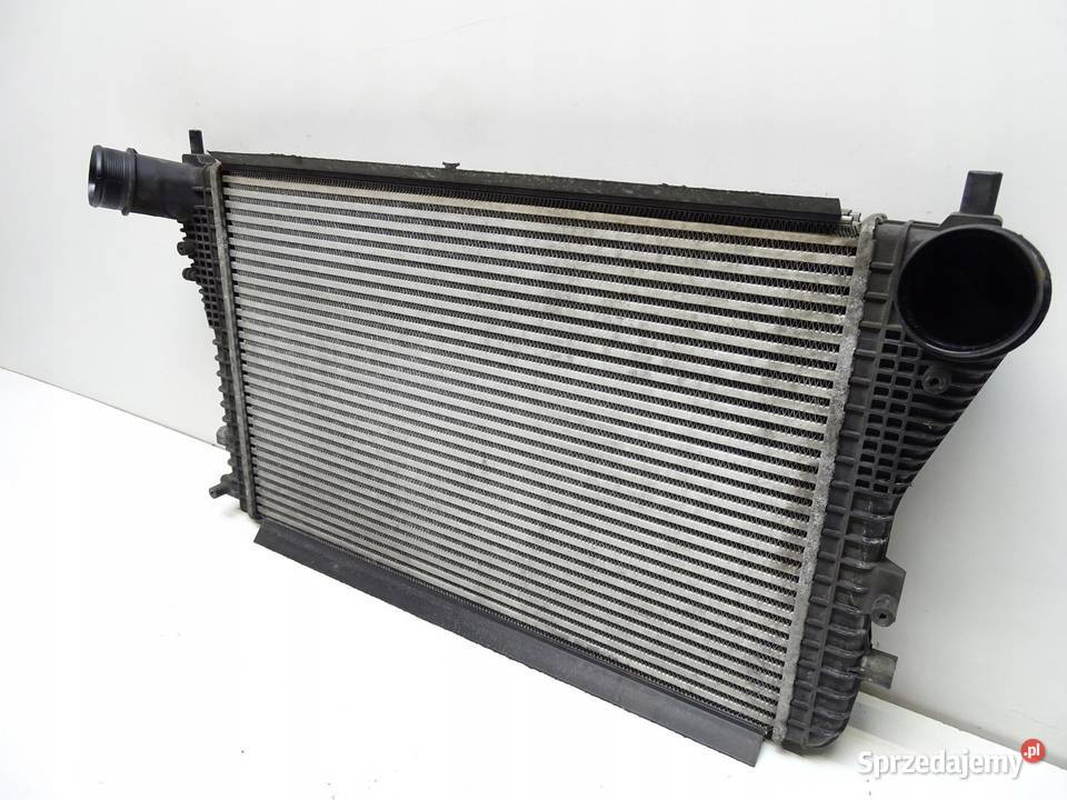 CHŁODNICA INTERCOOLER VW PASSAT CC B7 20 TDI