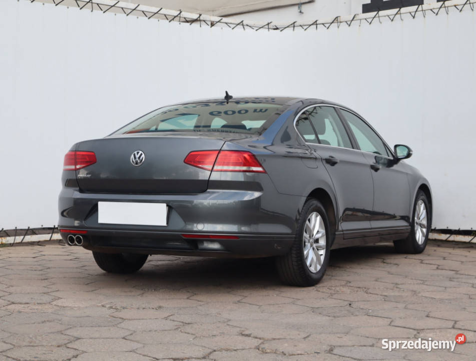 VW Passat 18 TSI łódzkie