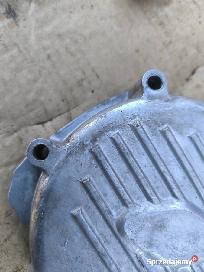 Fiat 125p pokrywa rozrząd osłona Rok produkcji 1975 Silniki i osprzęt podkarpackie Stalowa Wola