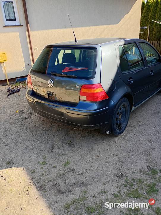 Golf 4 benzyna pomorskie Starogard Gdański sprzedam
