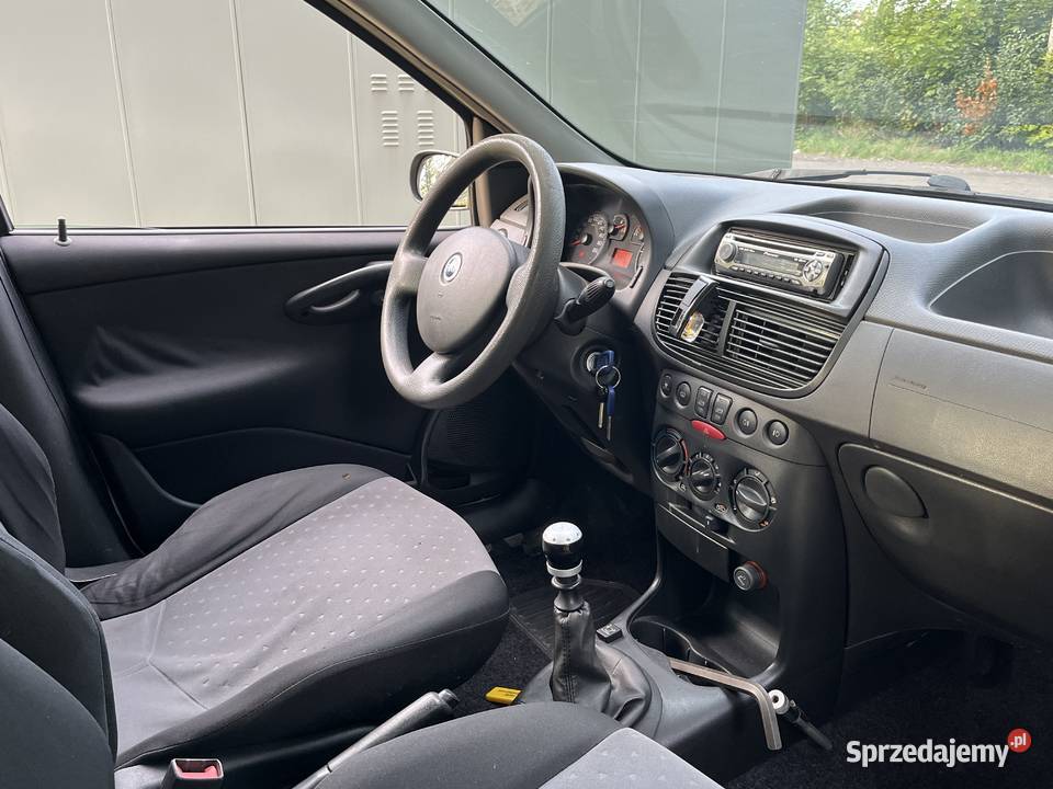 Fiat Punto 12 LPG GAZ 2036r 1200cm3 Będzin sprzedam