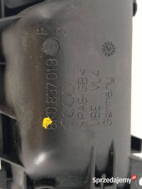 KLAMKA WEWNĘTRZNA LEWA PRZÓD 8K0837019 Audi A4