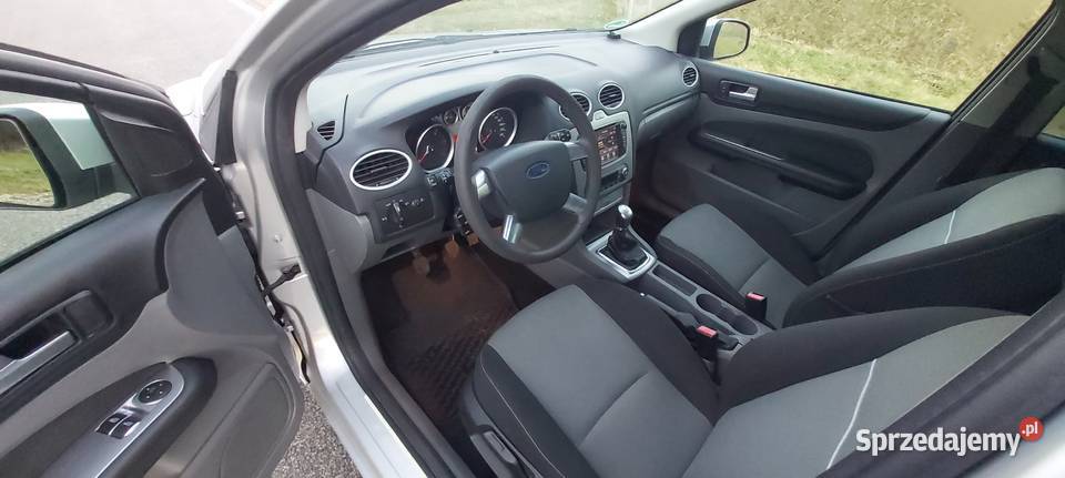 Ford Focus 16 TDCi Trend 109 2010r kombi nieuszkodzony Focus świętokrzyskie Skarżysko-Kamienna