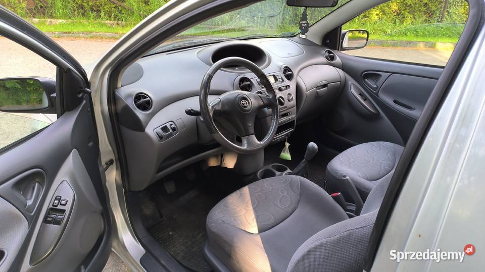 Fajne małe miejskie auto Toyota Yaris Bielsko-Biała