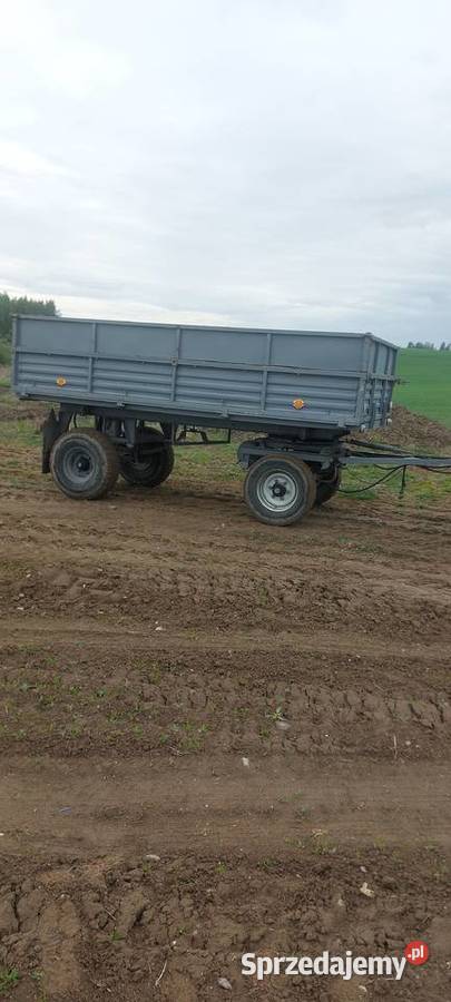 Przyczepa d 732