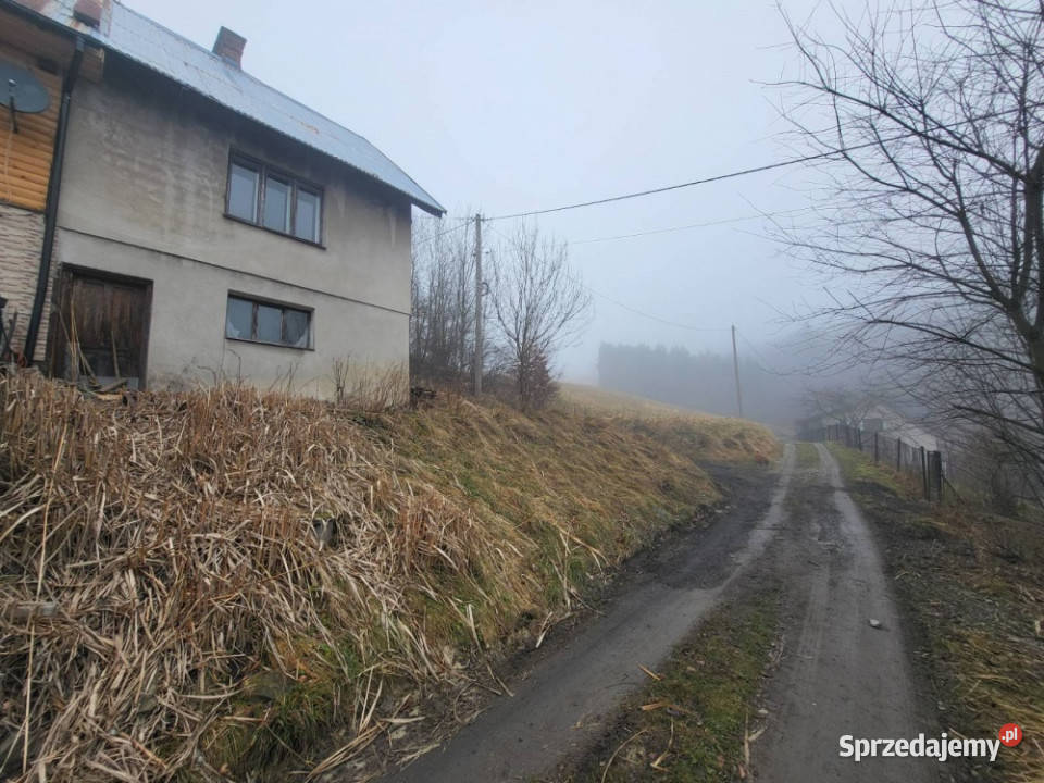 Dom do remontu w górach Wisła