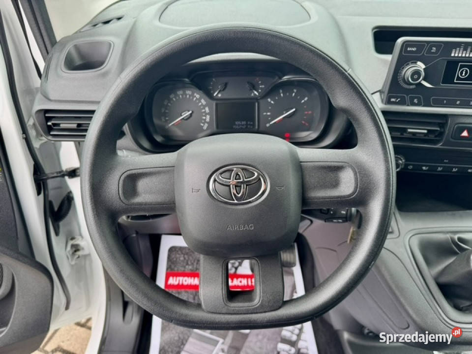 Toyota Proace City SALON 156 L2H1 DŁUGI 3 OSOBY centralny zamek Leszno