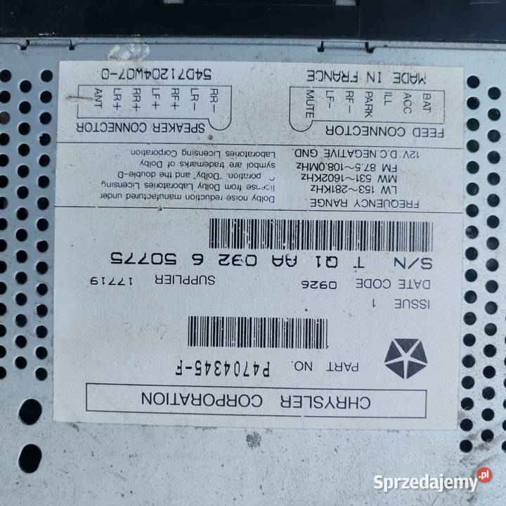 Jeep Cherokee XJ radio oryginalne Sprzęt audio fabryczny Gubin