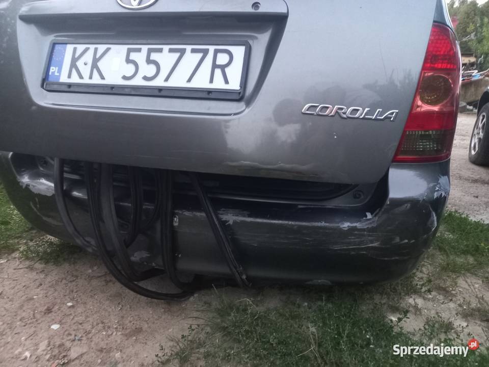 Toyota corolla d4d werso Lampy tylne drzwi deska Oświetlenie małopolskie Kraków sprzedam
