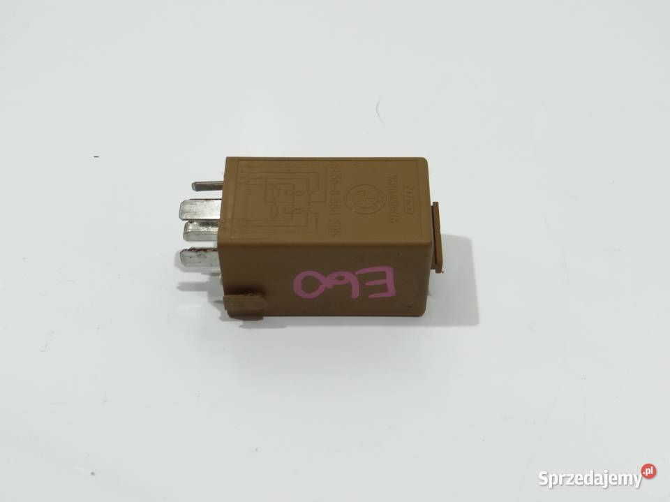 PRZEKAŹNIK WYCIERACZEK BMW 5 E60 E61 8384505 Strzyżewice sprzedam