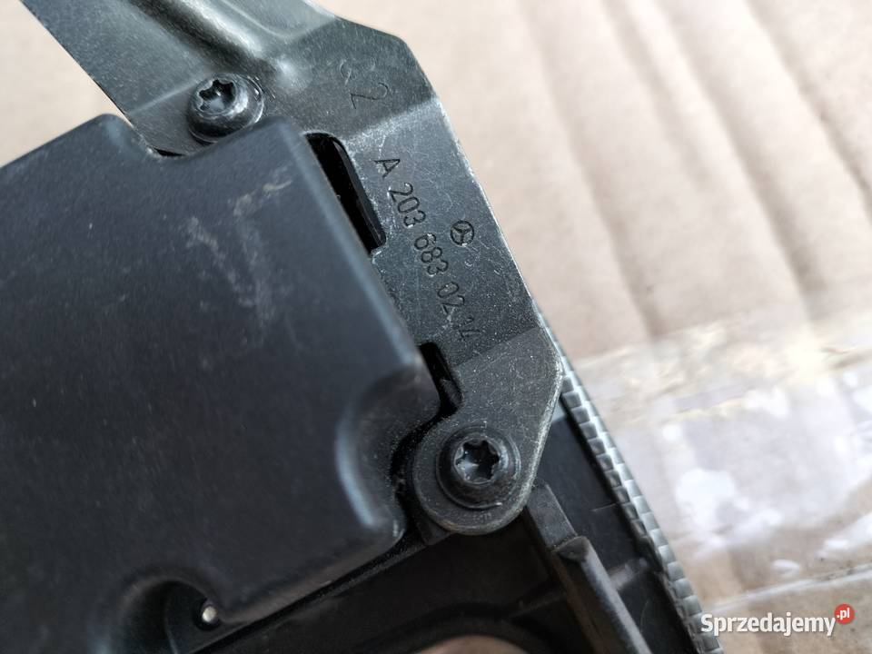 Ramka nawiewu Panel W203 Mercedes PA6GK20GF10 osobowe Wyposażenie wnętrza Kamień-Kolonia