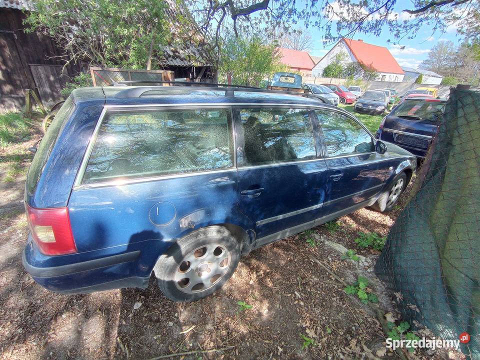 Volkswagen Passat Kombi 19 TDI 96 kW 2002 r Szklarka Myślniewska