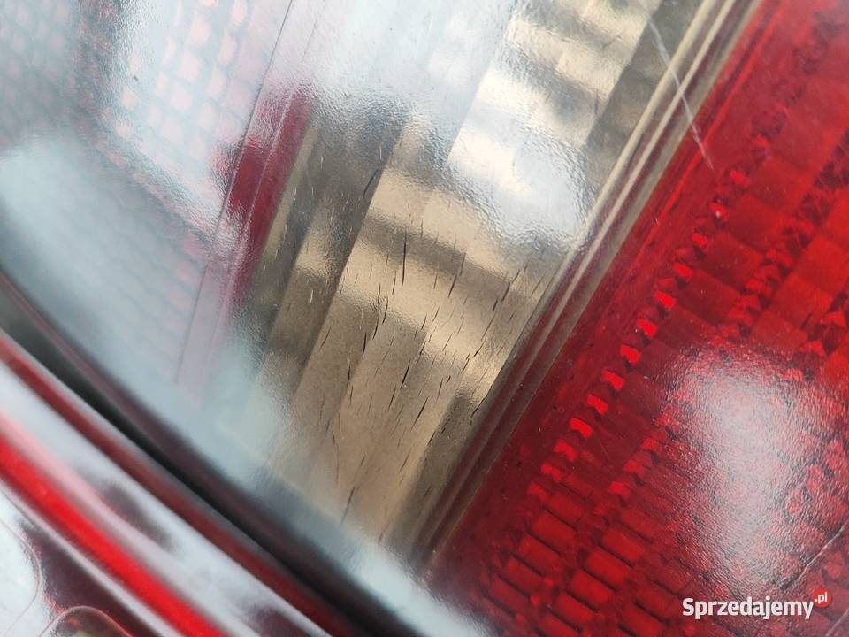 Audi A4 B5 Avant Lift Lampy tył osobowe Lampy tylne Lututów sprzedam