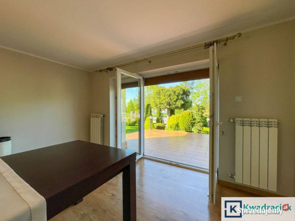 Dom wolnostojący 180m2 Besko Wiejska mieszkalny