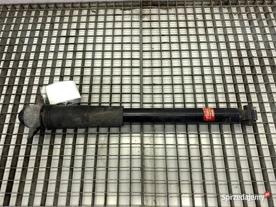 AMORTYZATOR PRAWY TYŁ VW PASSAT B8 Kombi 20 osobowe Amortyzatory