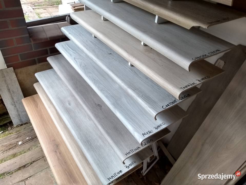 Stopnica v shape mattina marrone sabbia Acero Głogów