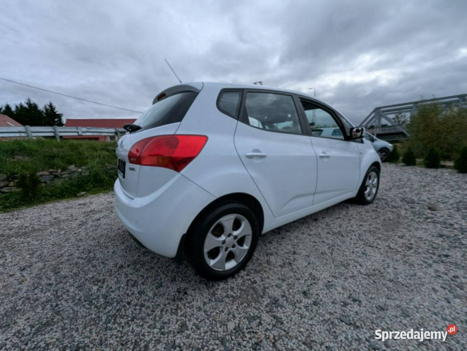 Kia Venga 14 benzyna czujniki parkowania