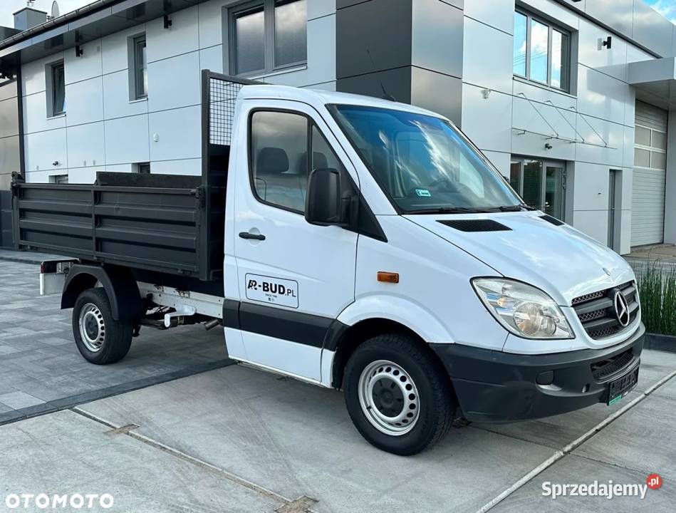 SAMOCHÓD CIĘŻAROWY MERCEDES SPRINTER 311 CDI Tuliszków