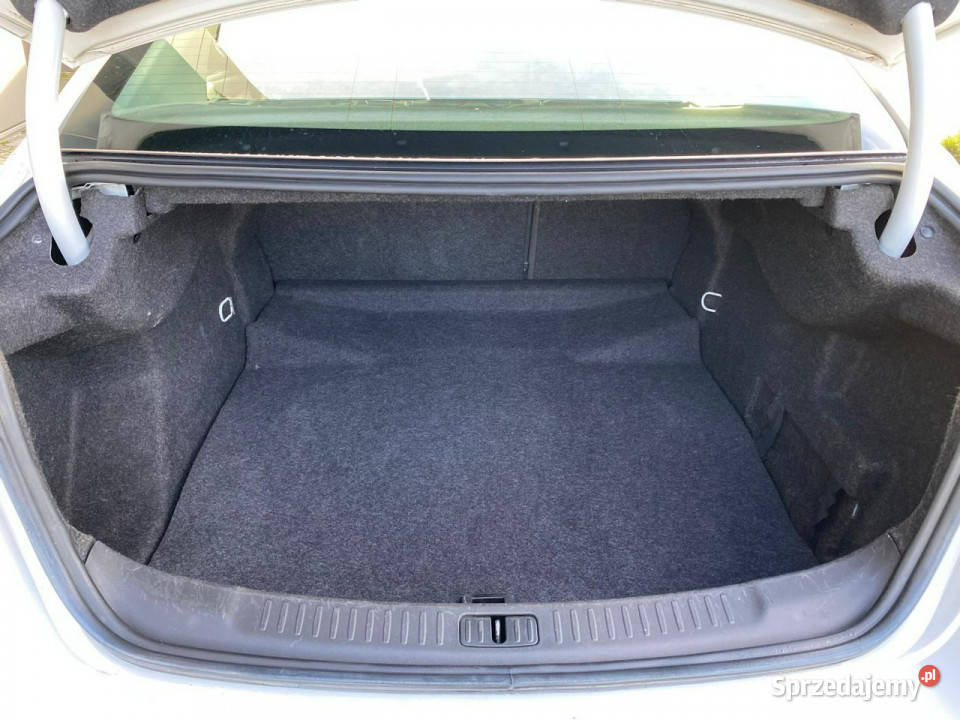 Chevrolet Malibu pamięć fot podgrz fot navi ASR (kontrola trakcji) Malibu