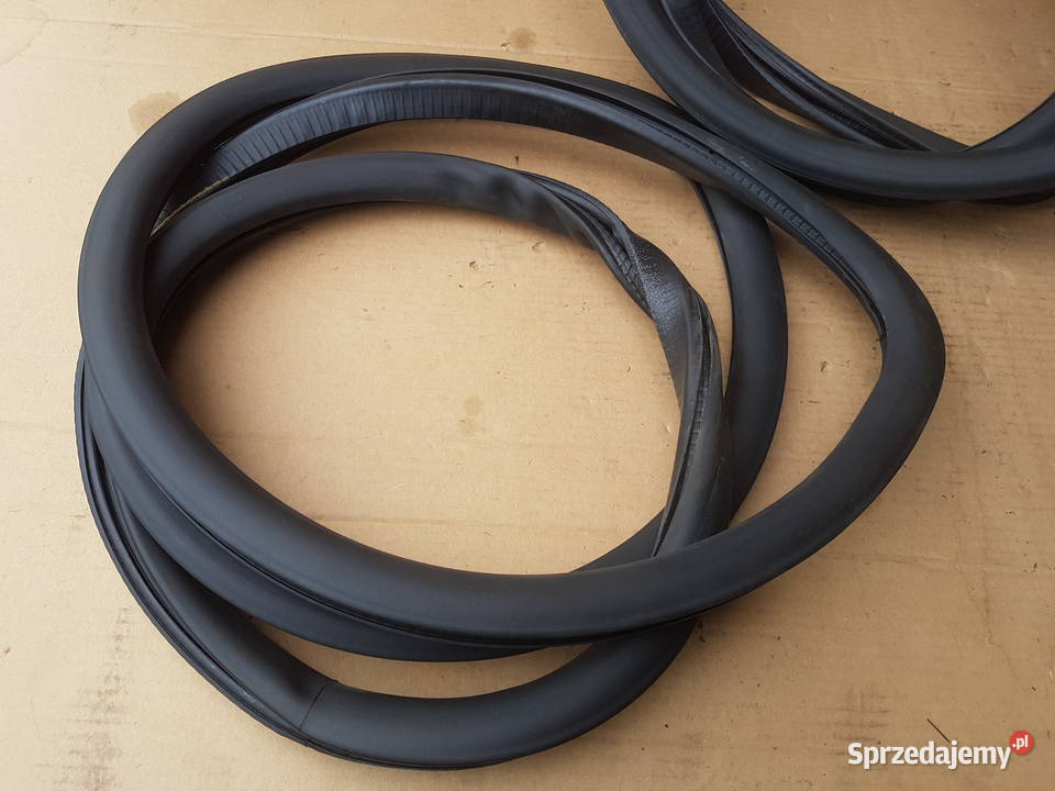 VW Phaeton uszczelki wnęki drzwi przód tył Legnica sprzedam