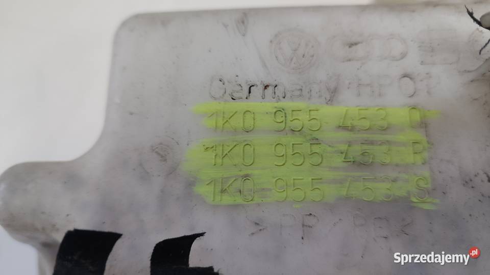 ZBIORNICZEK SPRYSKIWACZY POMPKA 1K0955453Q Włoszczowa sprzedam