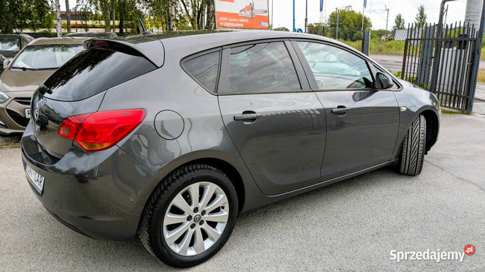 Opel Astra 16i116OPŁACONY Bezwypadkowy gniazdo USB Częstochowa sprzedam