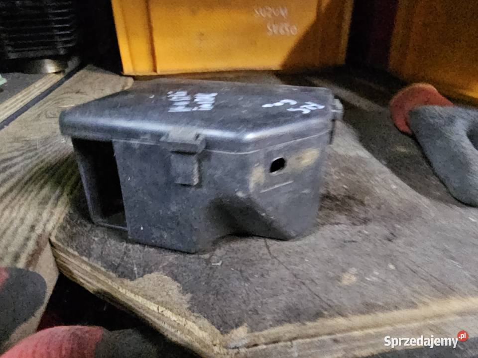 Yamaha FZS 600 Fazer skrzynka bezpieczników Układ elektryczny, zapłon dolnośląskie Jelenia Góra sprzedam
