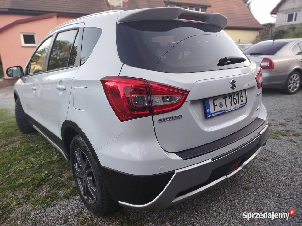Suzuki44 zmieniarka CD Nowa Ruda