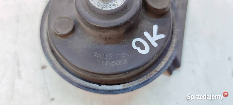 KLAKSON SYGNAŁ HIGH AUDI A4 B7 8E0951223C osobowe Przystajń sprzedam