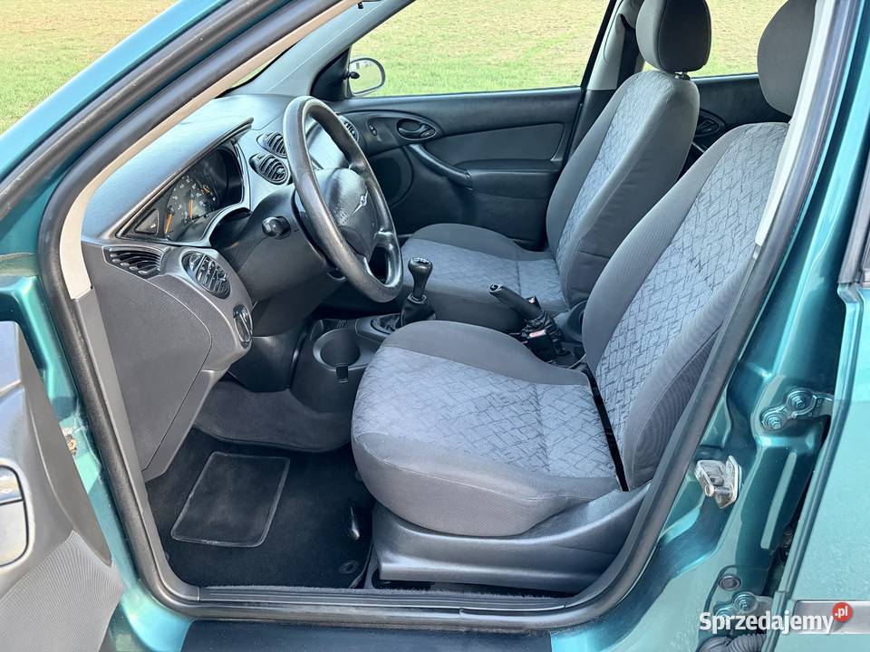 FORD Focus 16 Benzyna Salon Bezwypadek Serwis VAT marża Wieliszew sprzedam