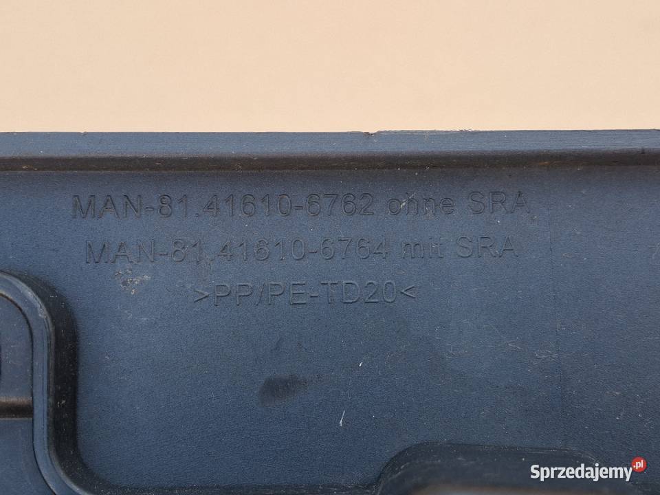 MAN TGS E6 EURO 6 OKULAR REFLEKTORA PRAWY Bieleń