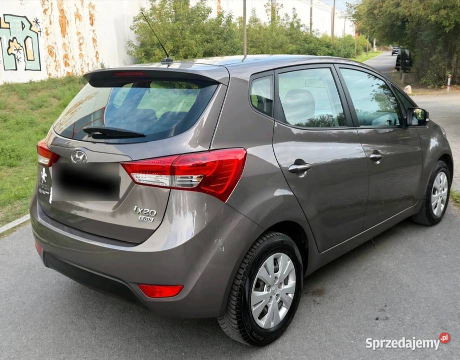 Hyundai ix 20 16 CERDI Chojna