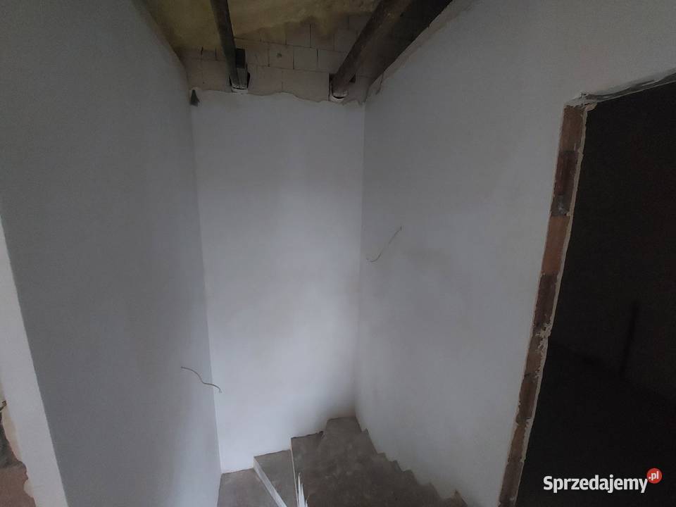 Segment dwupoziomowy Wólka Kosowska 4 pokoje Sprzedaż