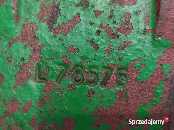 Wieszaki RE55238 R117616 ramion tylnego Wilkowo sprzedam