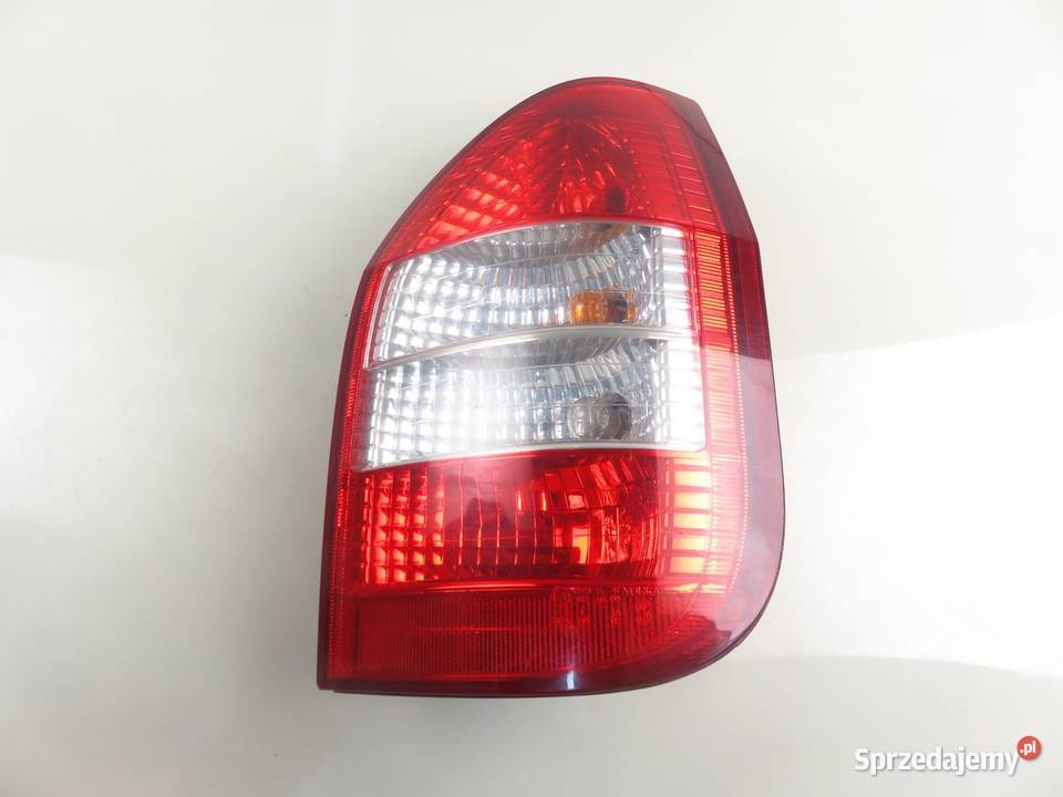 LAMPA PRAWA TYLNA OPEL ZAFIRA A WKLAD 6 PIN Lampy tylne