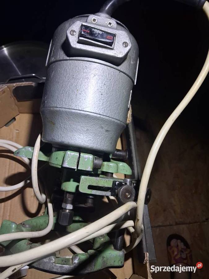 Frezarka górnowrzecionowa Elu 2000w mof 11 Leśna