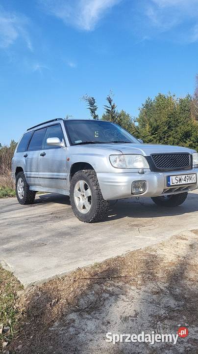 Subaru Forester SF Polift 20 225 LPG Trawniki