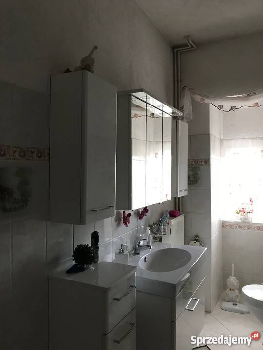 Sprzedam polowe domu w Gryfowie Slaskim asfalt