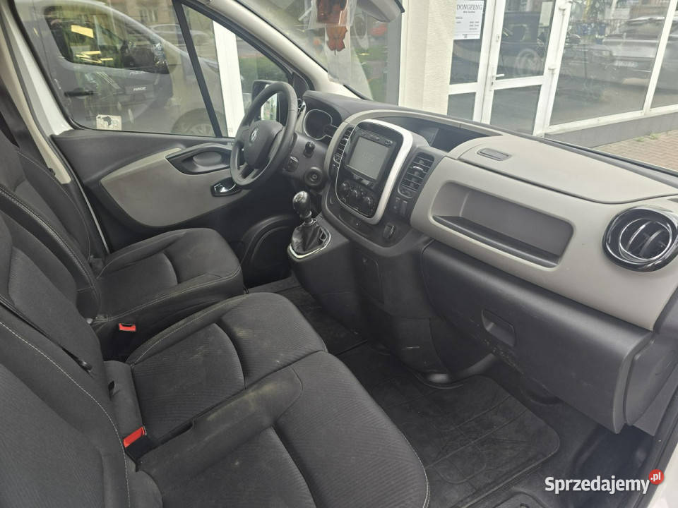 Renault Trafic 16dCi L2H1 Pack Clim 29t 120 pełny VAT Tarnów