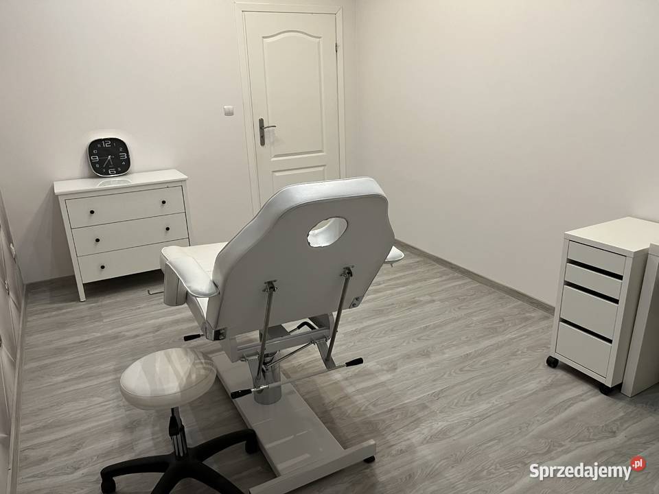Wynajem lokal usługowy biuro wyposażony Jasło