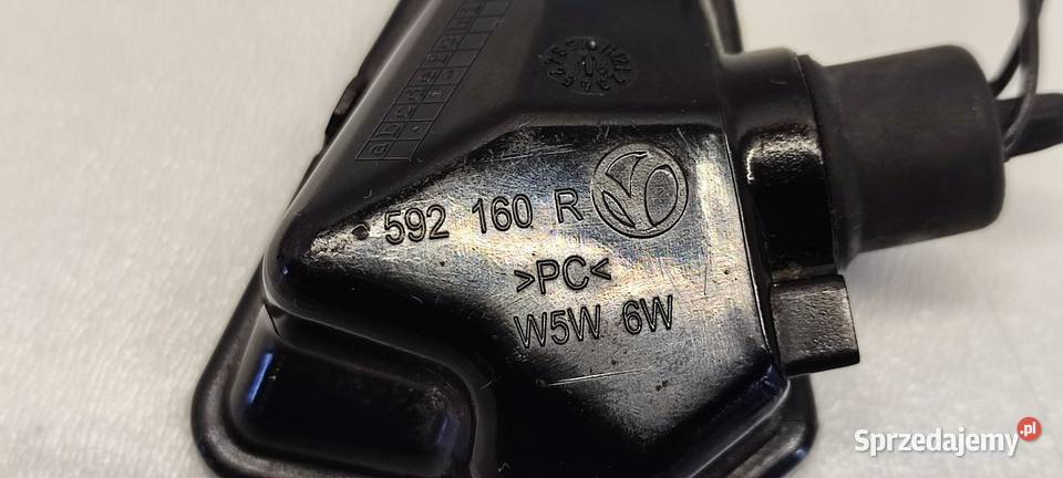 MERCEDES X117 CLA LAMPKA LUSTERKA PRAWA 592160 R Lusterka zewnętrzne