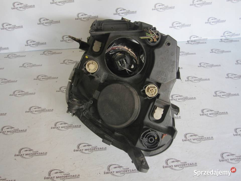 ALFA ROMEO MITO 10r lampa lewa przód 89101864 prawe Lampy przednie Kielce