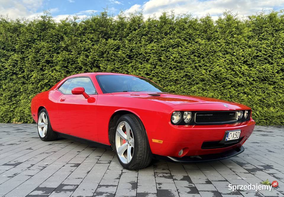 Dodge Challenger SRT8
