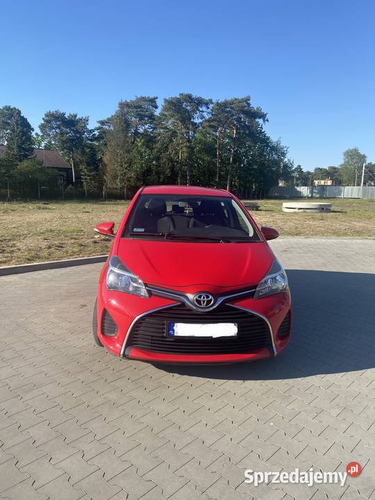 Toyota Yaris 2015 Salon 10 benz Bezwypadkowa 2
