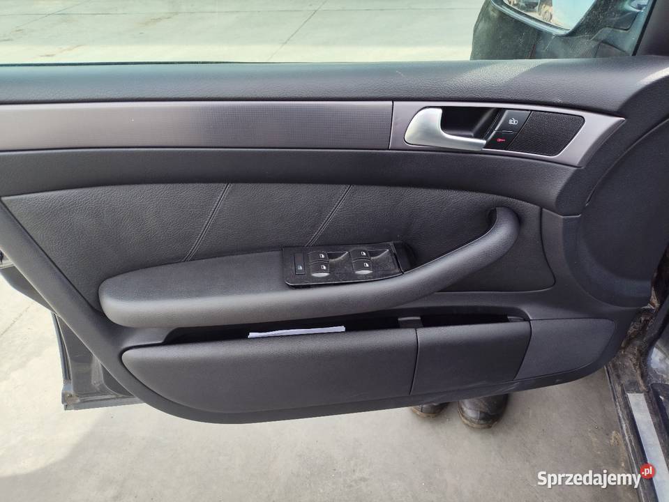 Audi A6C5 Avant kompletne wnętrze skóra Motoryzacja