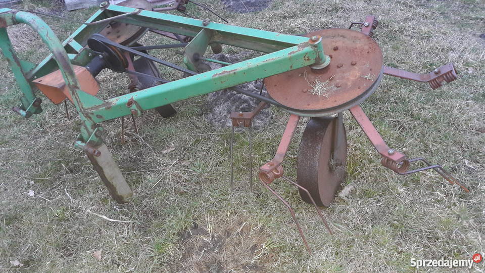 Przetrzasaczka siana pajak siano zgrabiarka Maszyny zielonkowe Ciężków