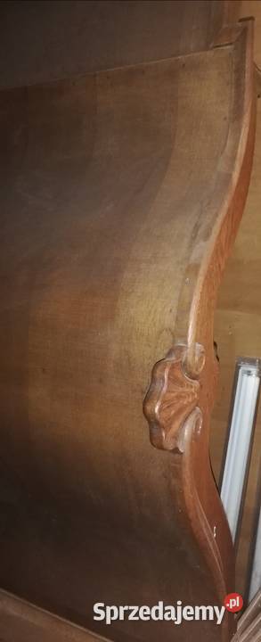 Sprzedam piękną 4 drzwiową dębową solidną szafę Stargard