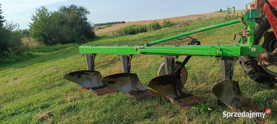 Pługi 4 skibowe Unia Grudziądz Niemirówek