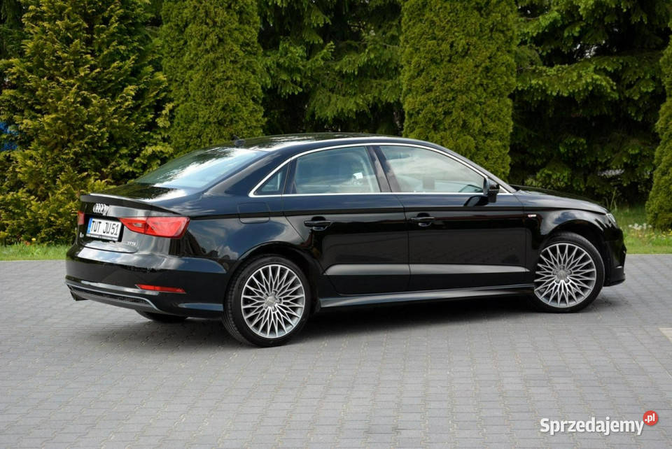 Audi A3 Limousine Europa SLine BiXenon LED nieuszkodzony mazowieckie sprzedam